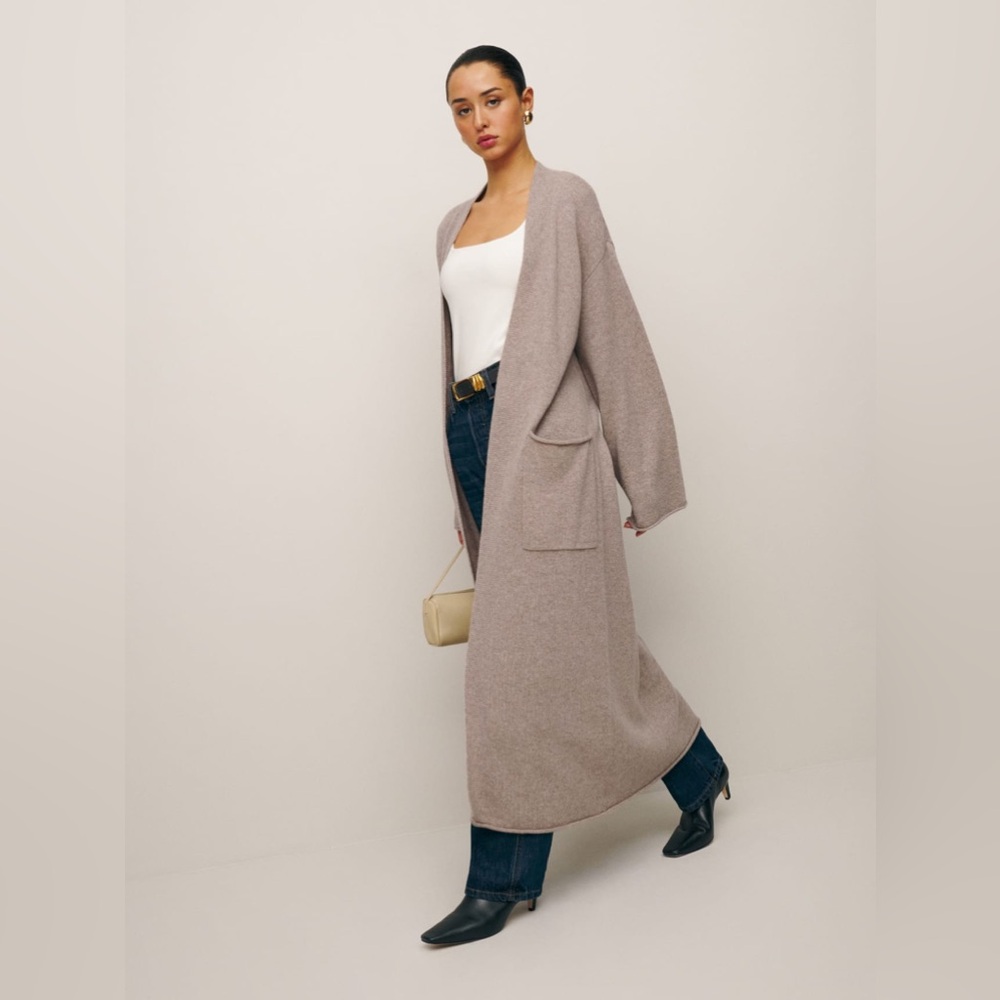Reformation Bri Cashmere Cardigan in Oatmeal